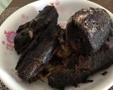 Gambar langkah 1 resipi Mackerel Goreng Kicap.