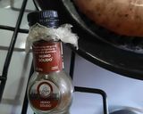 Foto del paso 2 de la receta: Pechito de cerdo en aro circular