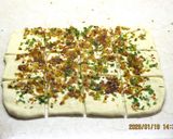 Pirított hagymás kenyérke recept fázis 3 fotója