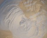 Foto langkah ke 1 dari resep Butter Cream Anti Eneg.
