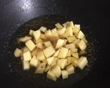 Foto langkah ke 2 dari resep Sambal goreng hati ampela kentang.