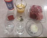 Foto del paso 1 de la receta: Pierna de puerco en achiote acompañado de chucrut y puré de papa