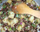 A picture of step 10 of Memoni Black Chickpea And Potato Chaat.