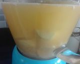 Foto del paso 2 de la receta: Agua fresca de naranja con guayaba
