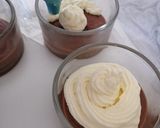 A picture of step 5 of Eggless Chocolate mousse.