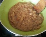 A picture of step 2 of Desi Halwa.