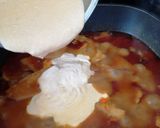 Tejfölös szelet zsemlegombóccal recept fázis 3 fotója