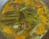 Foto langkah ke 2 dari resep Rimbang Asam Ikan Patin Bunga Teratai.