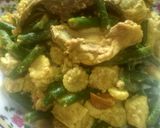 Foto langkah ke 8 dari resep Tumis kacang panjang campur.
