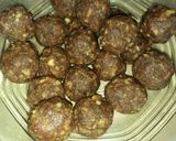 Foto langkah ke 3 dari resep Bola bola biskut coklat.