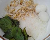 Foto langkah ke 10 dari resep Laksa Rumahan.