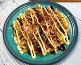 รูปขั้นตอนการทำที่ 9 ของ พิซซ่าญี่ปุ่น (Okonomiyaki) 🥓