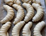Majonézes kiflik recept fázis 3 fotója