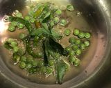 A picture of step 1 of Sabudana with green matar.