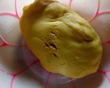 Foto langkah ke 2 dari resep Thumbprint Cookies.