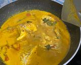 A picture of step 1 of Kilimeen Curry.