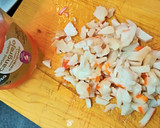 Foto del paso 5 de la receta: Ensalada de endivias, con salmón ahumado, aguacate y tomate
