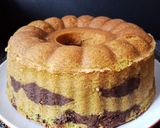 Foto langkah ke 7 dari resep Pandan Cokelat Marmer Cake.