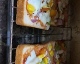A picture of step 5 of Open pizza sandwich.