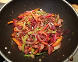 Foto del paso 5 de la receta: Verduras con pollo al wok