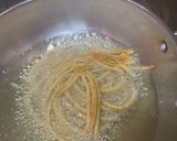 A picture of step 5 of Ratlami sev.
