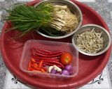 Foto langkah ke 1 dari resep Tumis Lokio dan Teri.