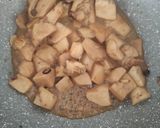 Foto del paso 4 de la receta: Dorada a la plancha con boletus al wok y mayonesa de yakiniku