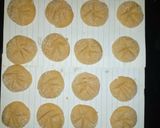 A picture of step 2 of Flour& Semo Cookies.