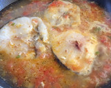 Foto del paso 2 de la receta: Merluza en salsa con guarnición de arroz blanco