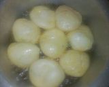 A picture of step 3 of Soft maandazi.