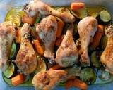 Foto del paso 7 de la receta: Jamoncitos de pollo asados con guarnición de verduras