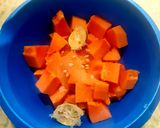 Foto langkah ke 2 dari resep Lime Sugar Papaya.