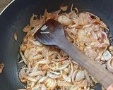 A picture of step 2 of Chicken Korma.
