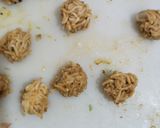 A picture of step 4 of Maggi Manchurian pie.