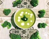 A picture of step 3 of Cream Of Broccoli Soup.