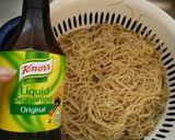 Hình bước làm 1 của món Mì xào vịt quay,xá xíu
