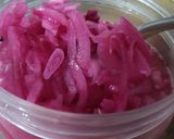 Foto del paso 2 de la receta: Cebollas moradas encurtidas