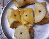 A picture of step 3 of Mango khoya roll.