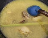 Foto langkah ke 4 dari resep Opor Ayam Bumbu Kuning.