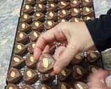 Foto langkah ke 7 dari resep Chocolate Almond Cookies.