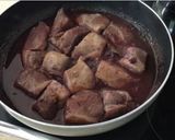 Foto del paso 7 de la receta Secreto de cerdo a la cerveza negra con frutos rojos