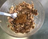 Une image de l'étape 5 de Œufs farcis aux sardines, tomate et épices, câpres et endive italienne.