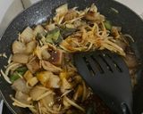 Foto langkah ke 6 dari resep Kikil kecap pepaya muda.