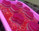 Foto langkah ke 9 dari resep Kue Lapis Terigu Tapioka.