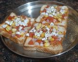 A picture of step 4 of Bread pizza.