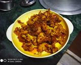 A picture of step 5 of Gobhi Aloo.