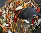 Foto langkah ke 5 dari resep Bihun Kecap Masala Special 🌿🥢 🇮🇩 🇮🇳.