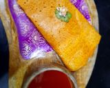 A picture of step 3 of Besan chilla.