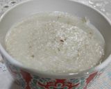 Foto langkah ke 1 dari resep Healthy Breakfast : Oats with Banana & Cranberry.