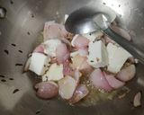 A picture of step 2 of Paneer do pyaaza.